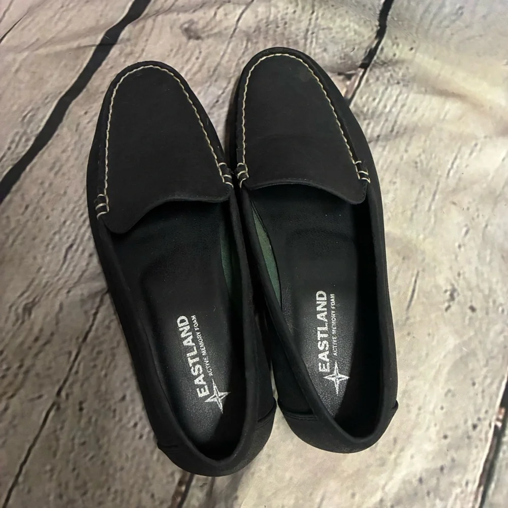 Eastland Women’s Courtney Black Leather Slip On Moc Driving Loafer Size‎ 7.5 GUC